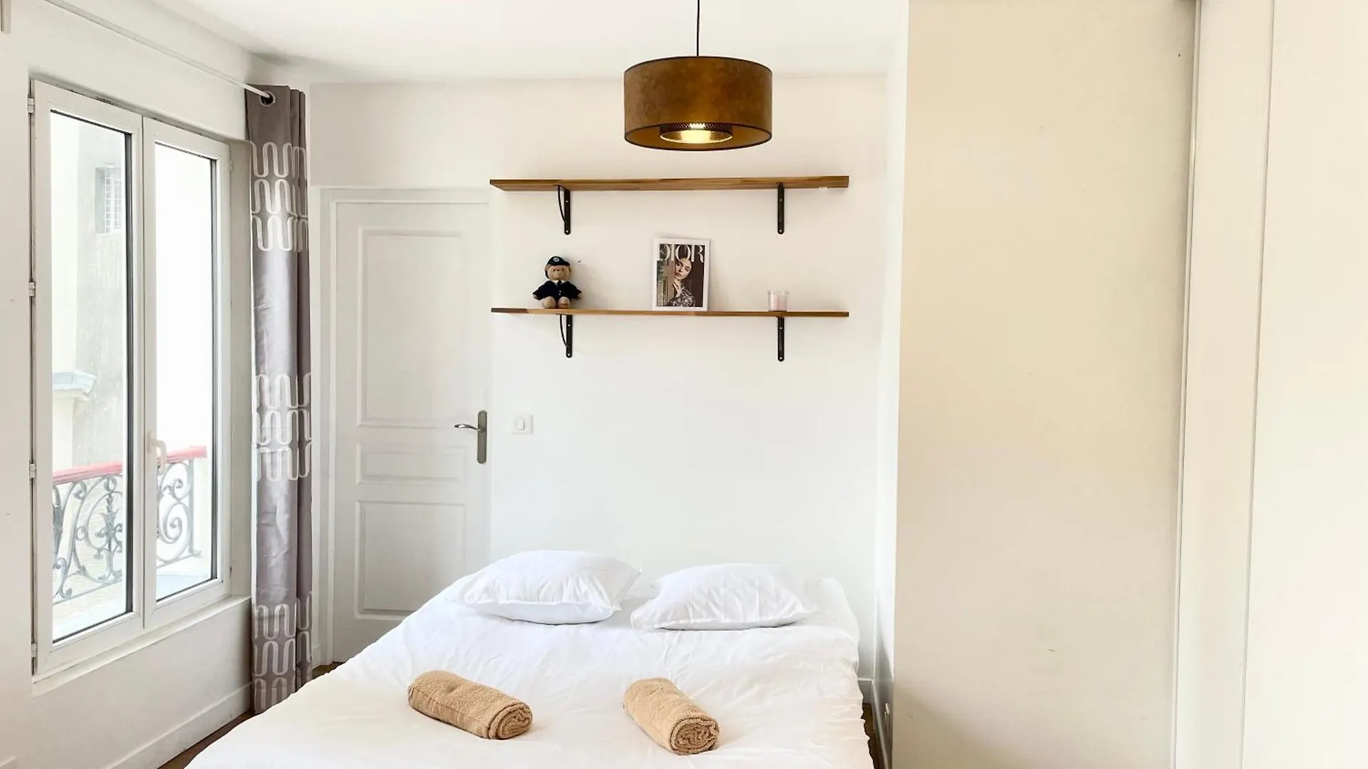Charmant Appartement Cozy Pour 4 A باريس 0*,