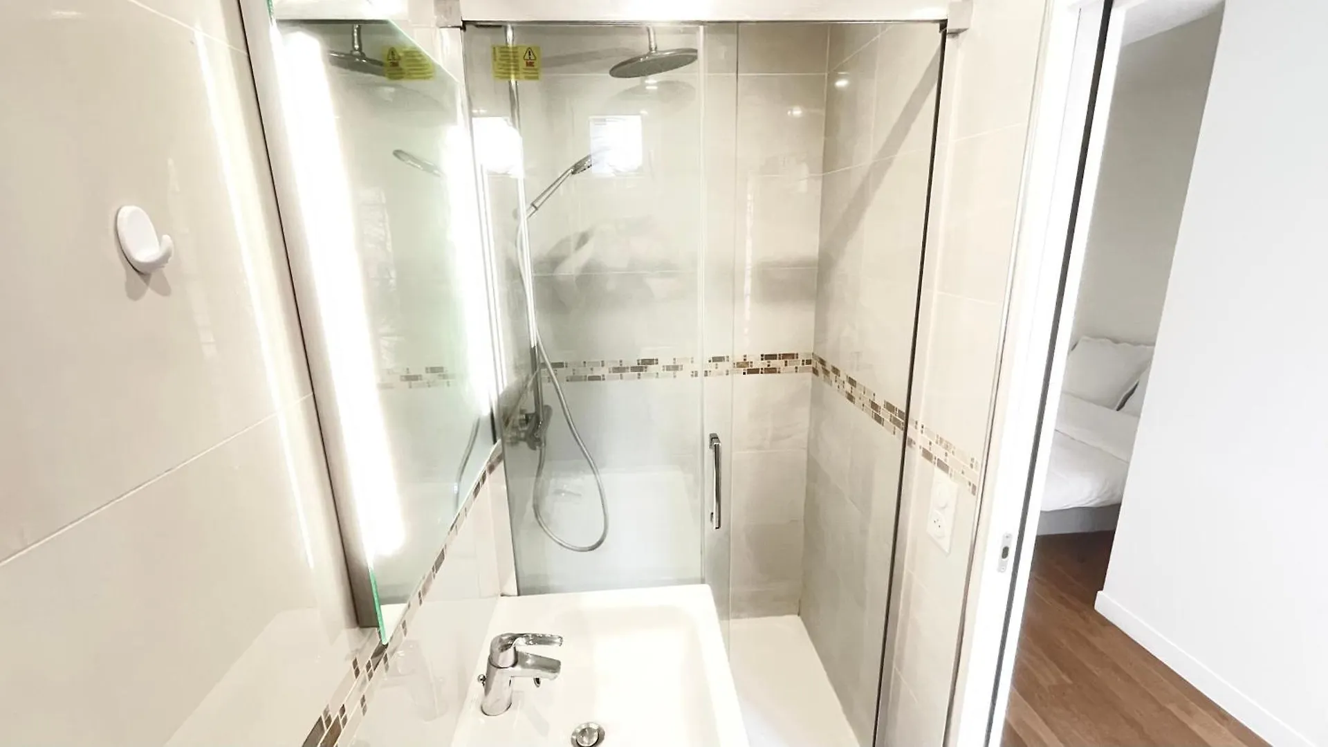 شقة Charmant Appartement Cozy Pour 4 A باريس