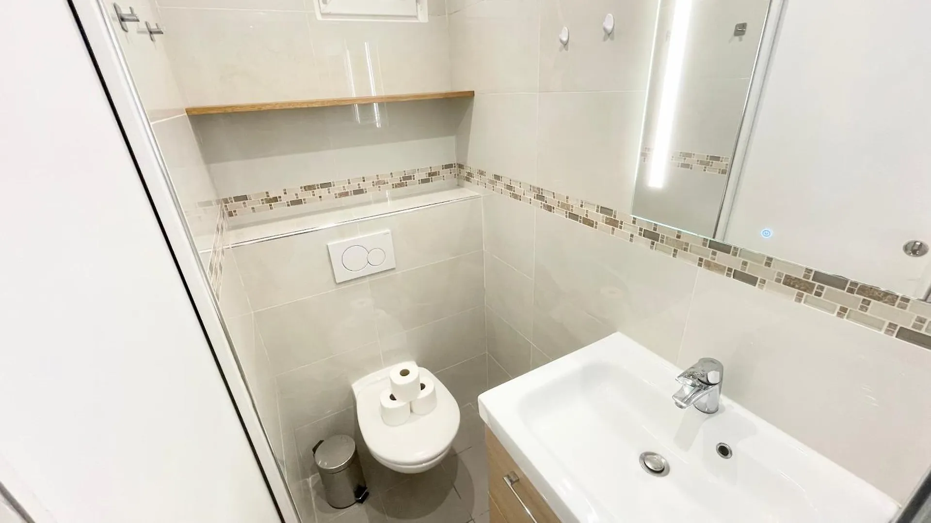 Charmant Appartement Cozy Pour 4 A باريس 0*,